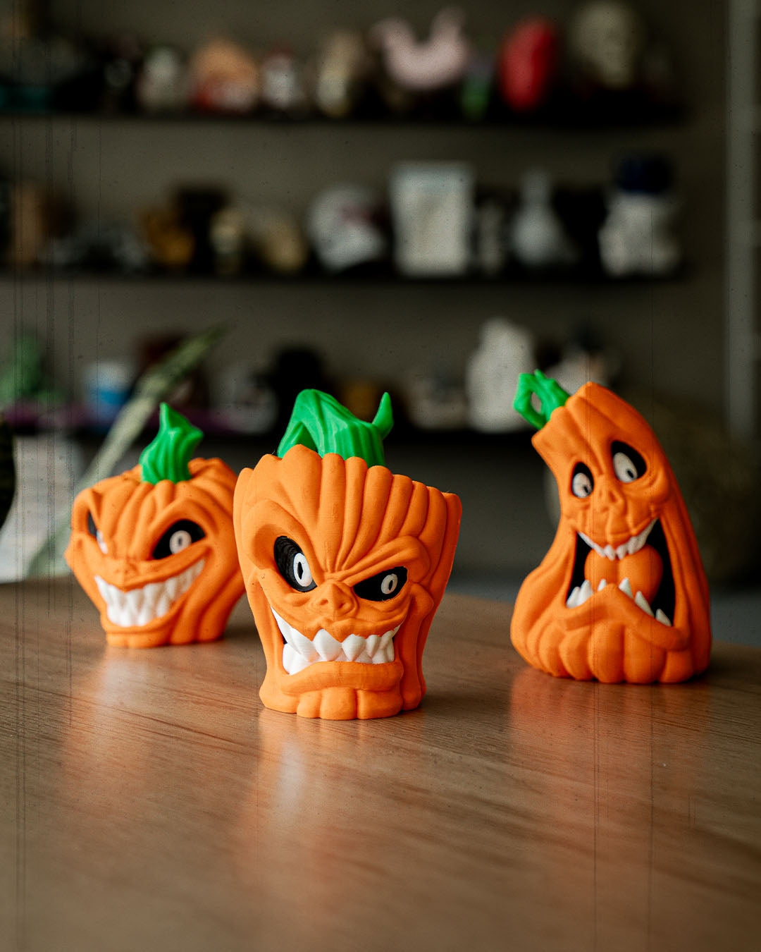 Fun-pkin Statues (Set of 3, 15 cm) – Halloween Desk Ornaments | Spooky Home Décor | Autumn Pumpkin Figurines