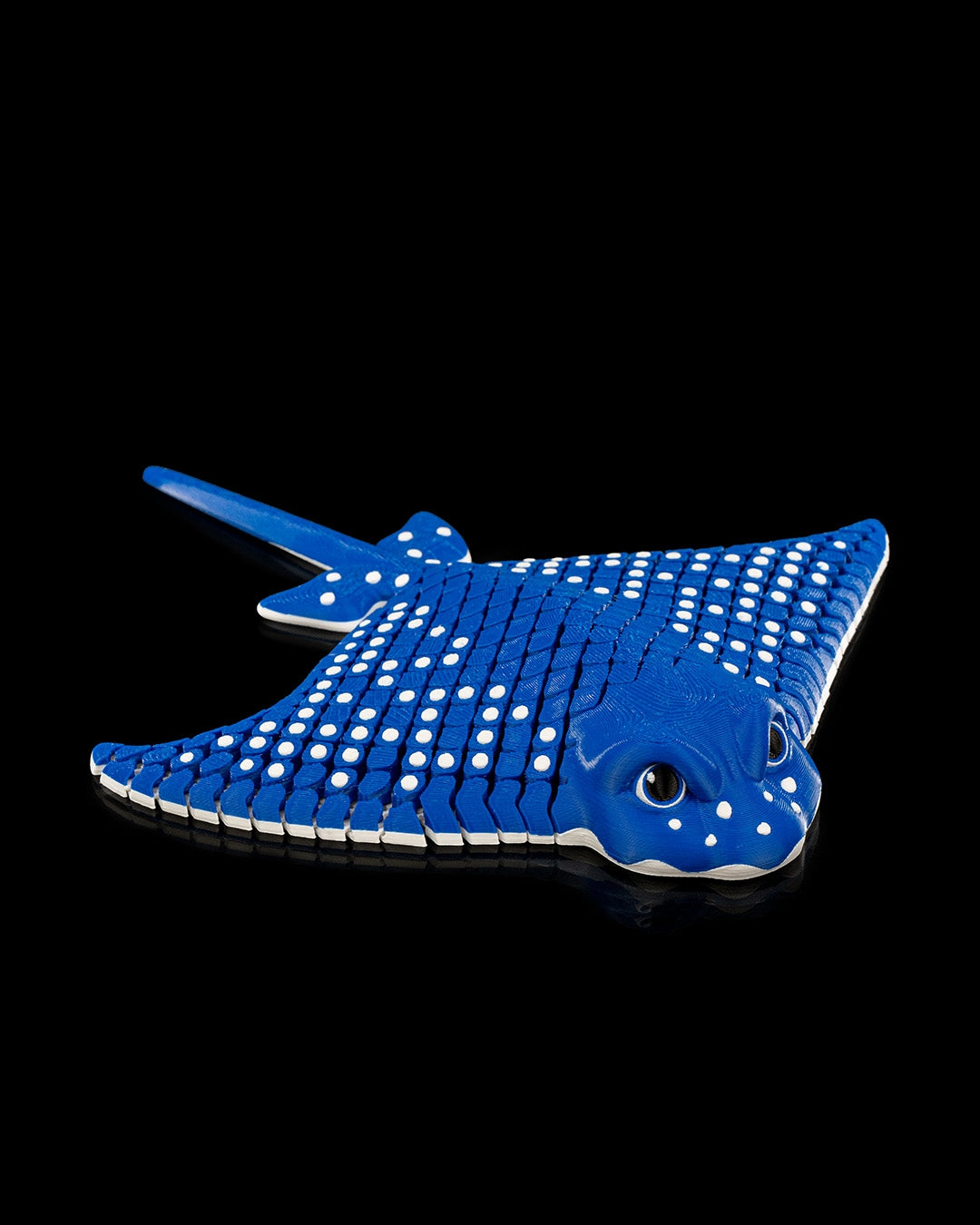 Igor the Spotted Eagle Ray – Flexible Desk Fidget | Sensory Stress Relief | Ocean-Inspired Desk Accessory | Home & Office Décor