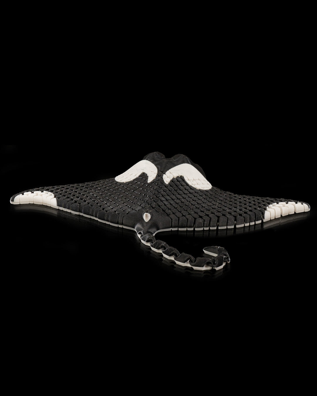 Manny the Manta Ray – Flexible Desk Fidget | Ocean-Inspired Stress Relief | Sensory Desk Accessory | Office & Home Décor