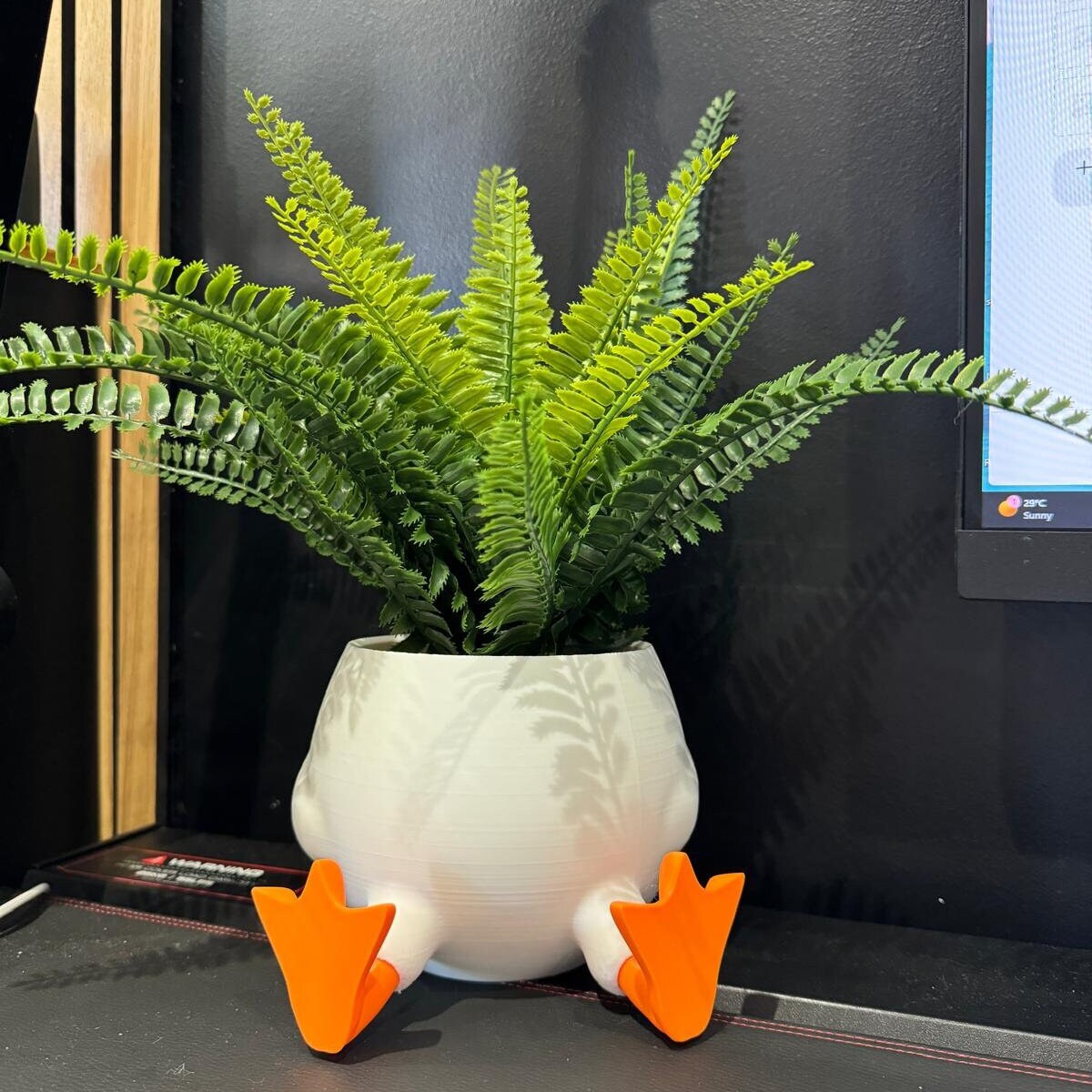 Cute Duck Plant Pot – 3D Printed Adorable Planter | Indoor Plant Pot, Home & Desk Décor, Gift for Plant Lovers