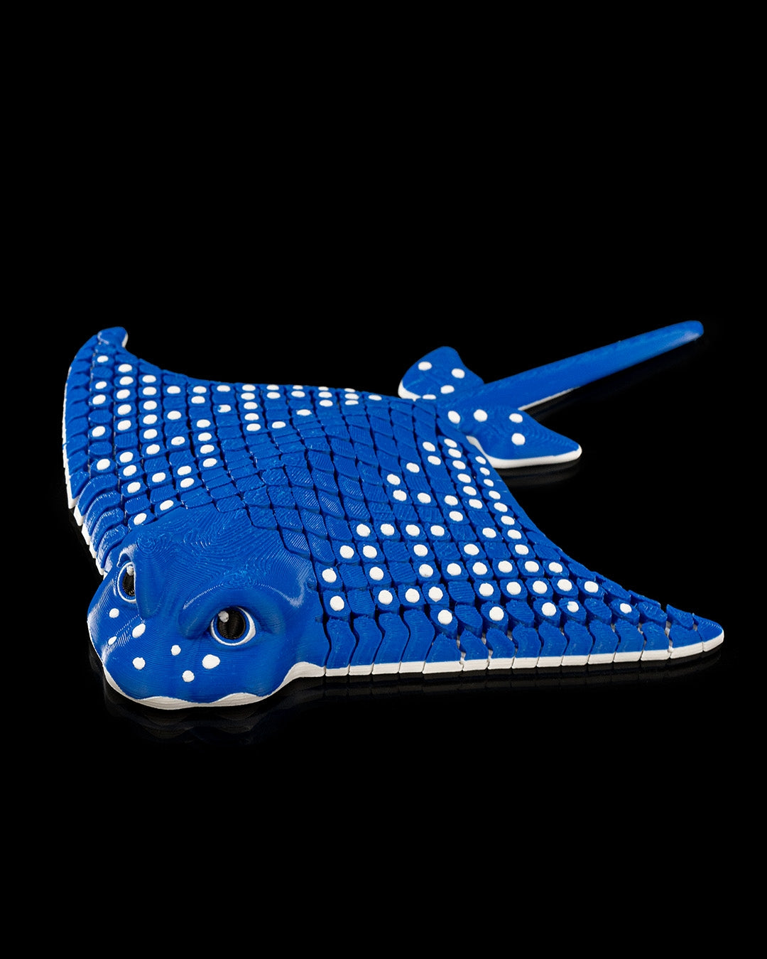 Igor the Spotted Eagle Ray – Flexible Desk Fidget | Sensory Stress Relief | Ocean-Inspired Desk Accessory | Home & Office Décor