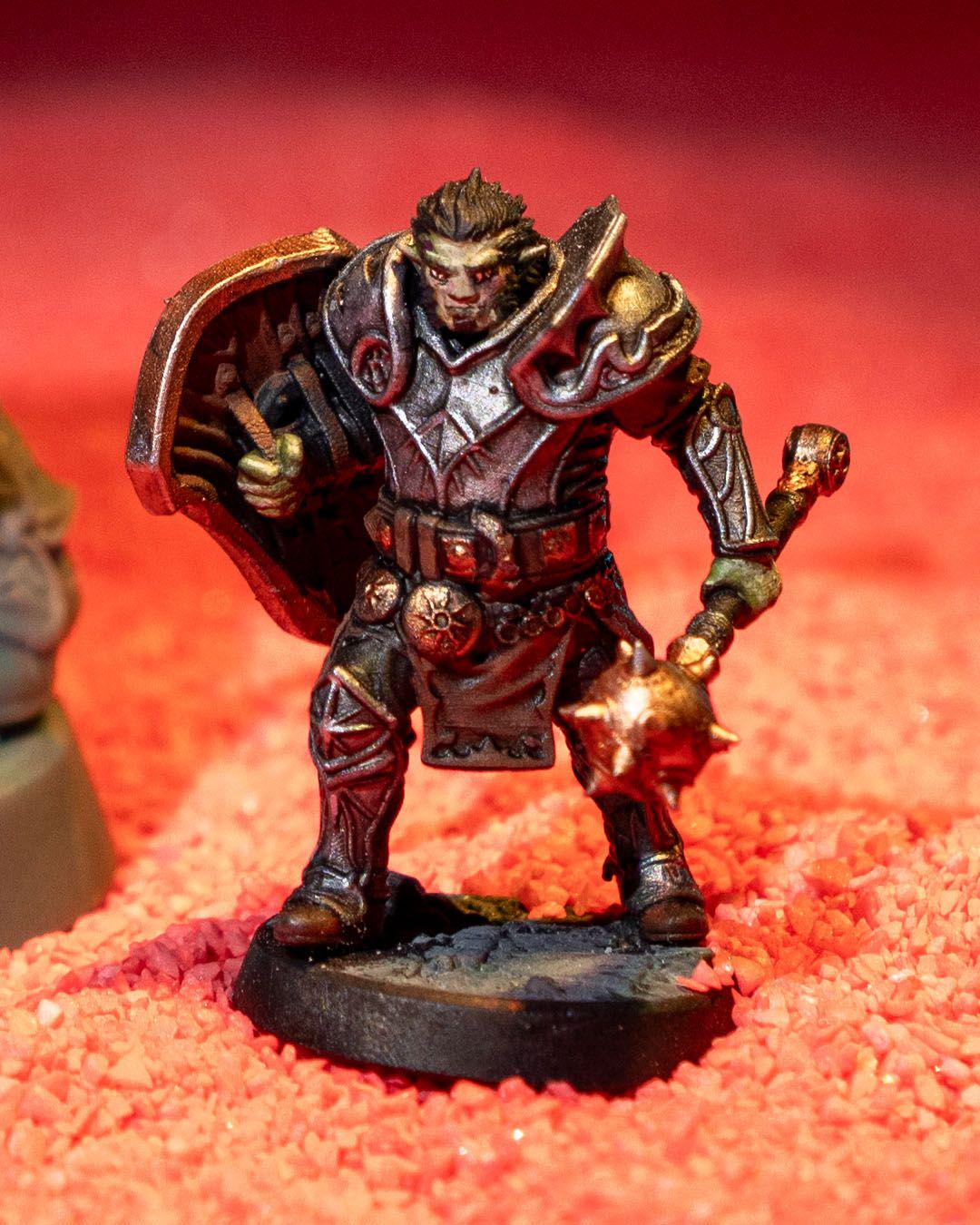 Oloven Sunpride Miniature Unpainted | 3D Printed Fantasy Paladin Model | DnD Hero or Villain Mini | Resin & PLA Paintable Figure UK