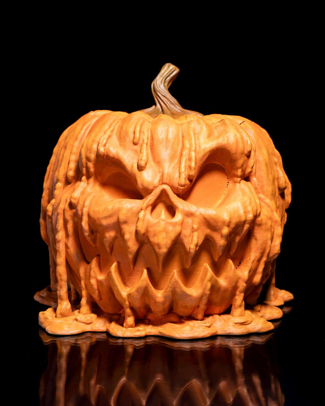 Melting Pumpkin Candy Dispenser – Halloween Desk Accessory | Spooky Home Décor | Autumn Party Sweet Holder