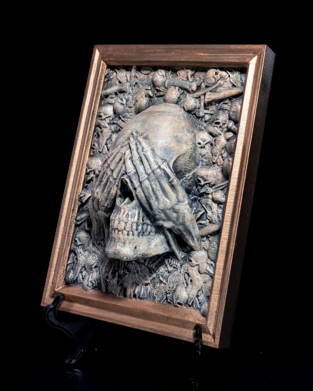Three Wise Skulls (Set of 3) – Halloween Desk Ornaments | Gothic Office Décor | Spooky Collectible Figurines