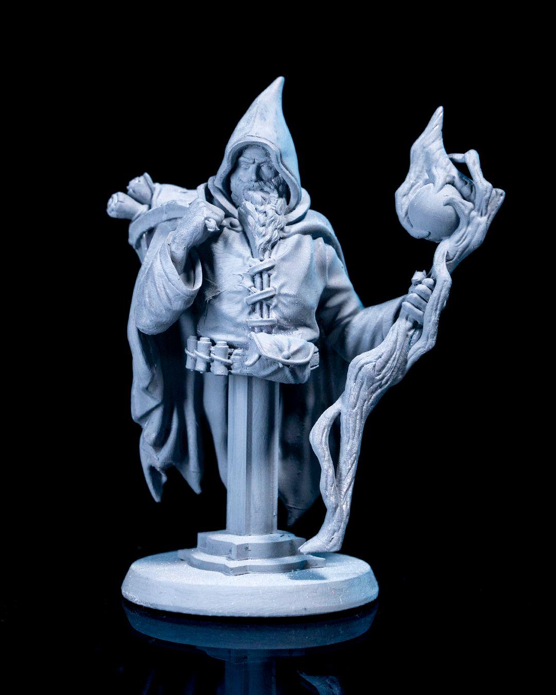 Karadin Genly Miniature Unpainted | 3D Printed Fantasy Female Warrior Model | DnD Heroine Figure | Resin & PLA Paintable Miniature UK